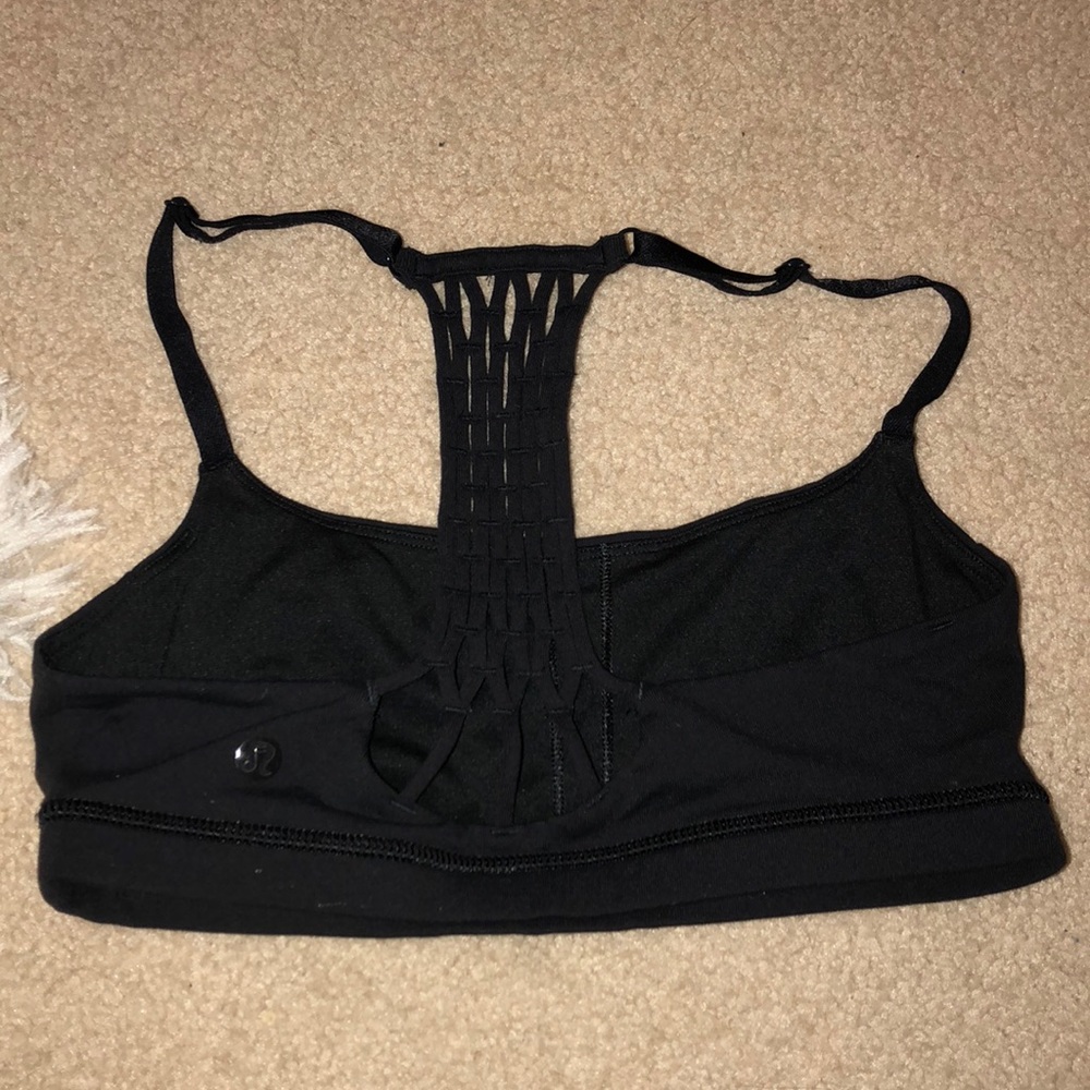 Lulu crochet sports bra